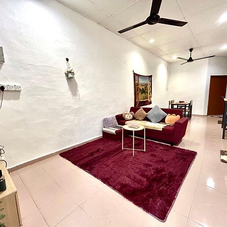 Cozy 255 Entire 3 Bedroom House At Alma Bukit Mertajam Exteriör bild