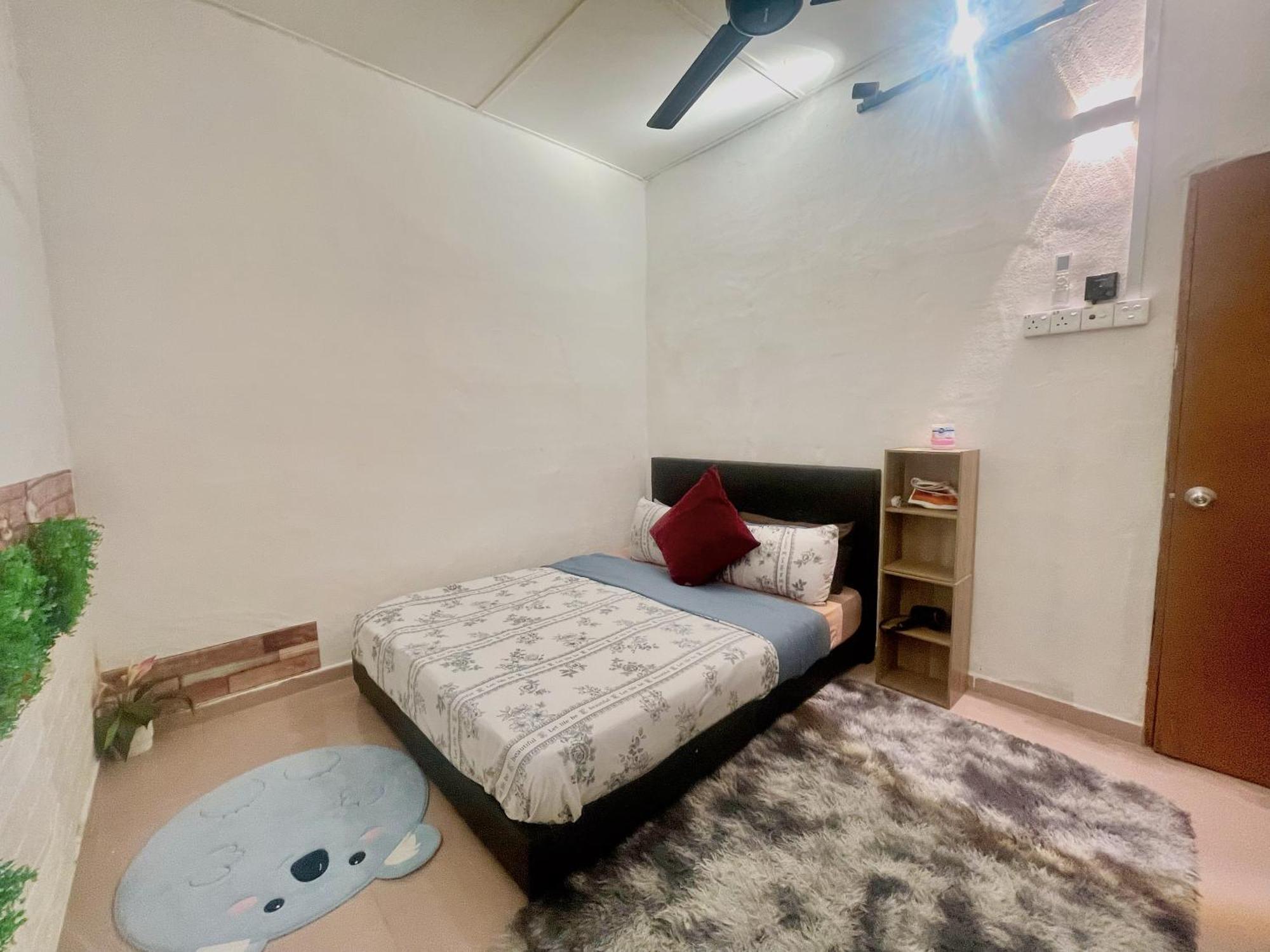 Cozy 255 Entire 3 Bedroom House At Alma Bukit Mertajam Exteriör bild